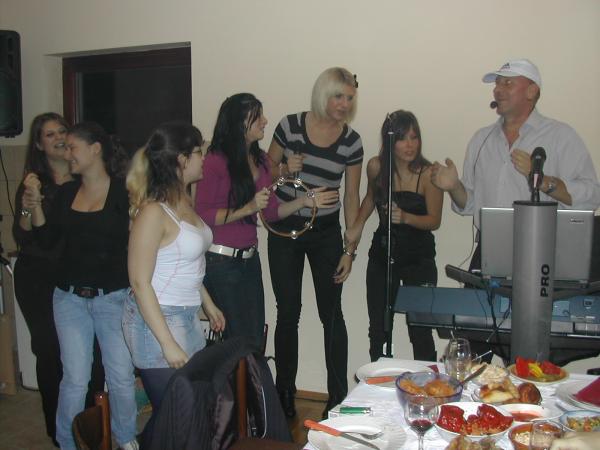 Guzva za pesmu...!